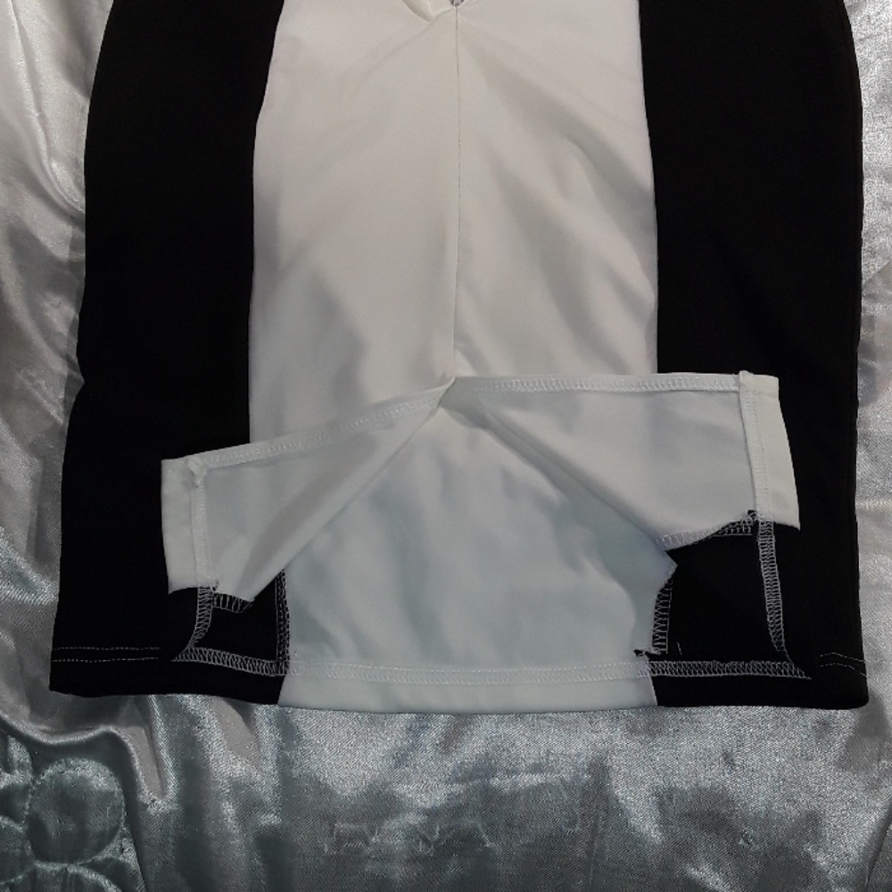SheIn Classuc Black and White Dress - Picture 6 of 7